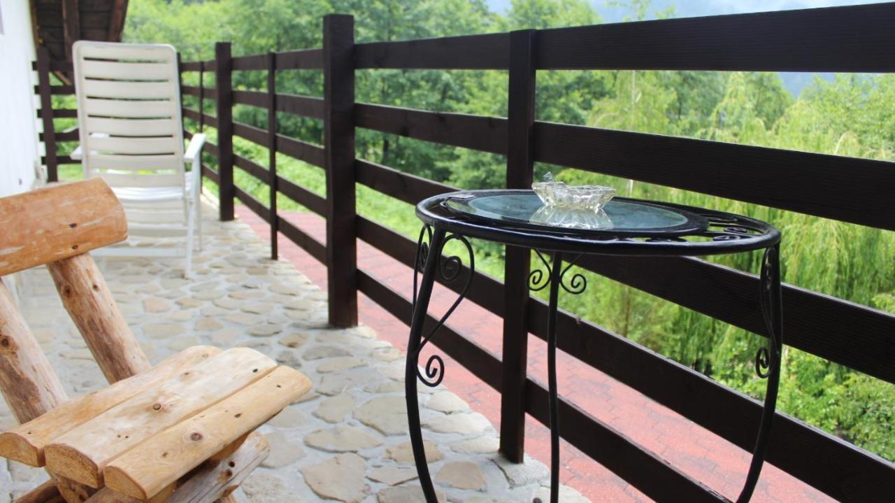 Havva Hotel Calimanesti Luaran gambar