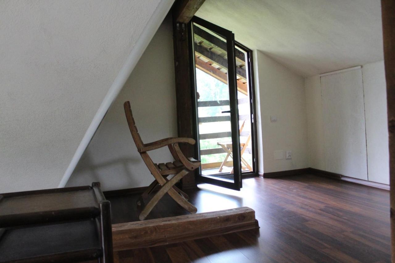 Havva Hotel Calimanesti Luaran gambar